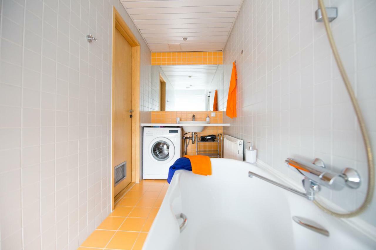 City Center Apartment Aida Parnu Luaran gambar